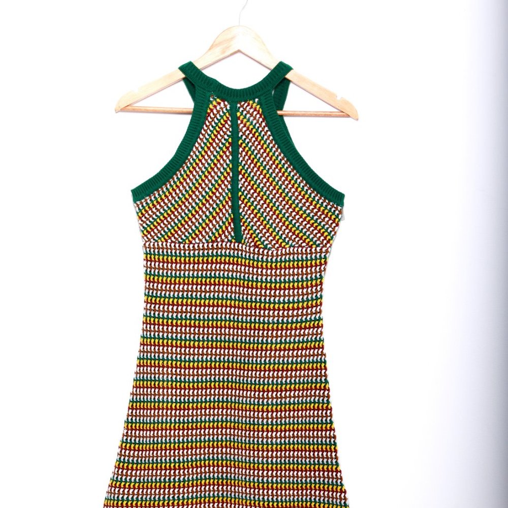 Dress - Picture 6 of 6